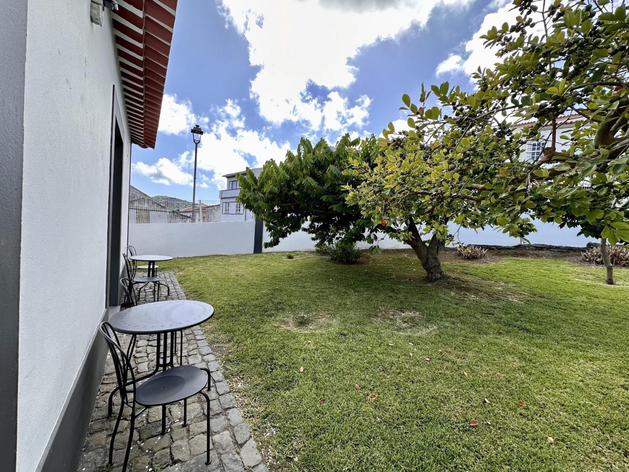 Angra Charming Suites By Seewest Angra do Heroísmo Exteriér fotografie